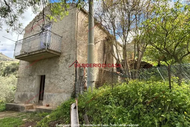 Villa unifamiliare in vendita, Contrada Karsa, San Mauro Castelverde - Foto 1