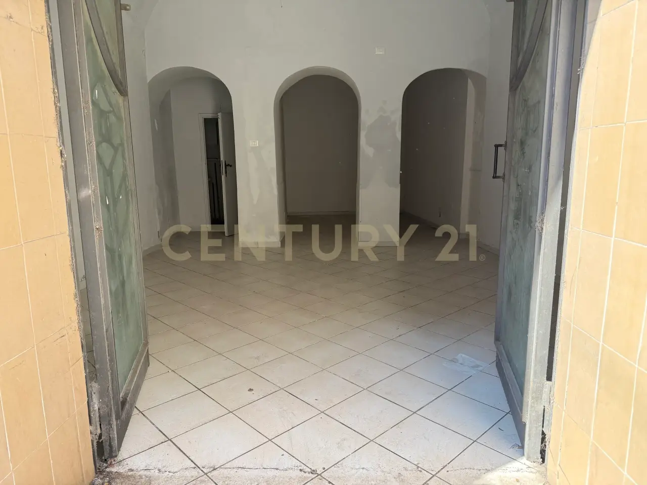 Negozio in Via Vittorio Emanuele II 45, Acireale, {3} - Foto 1