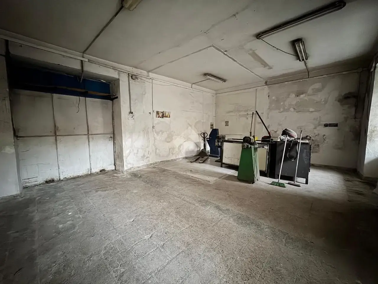 Magazzino in Via Norvegia 1, Marano Di Napoli, {3} - Foto 1