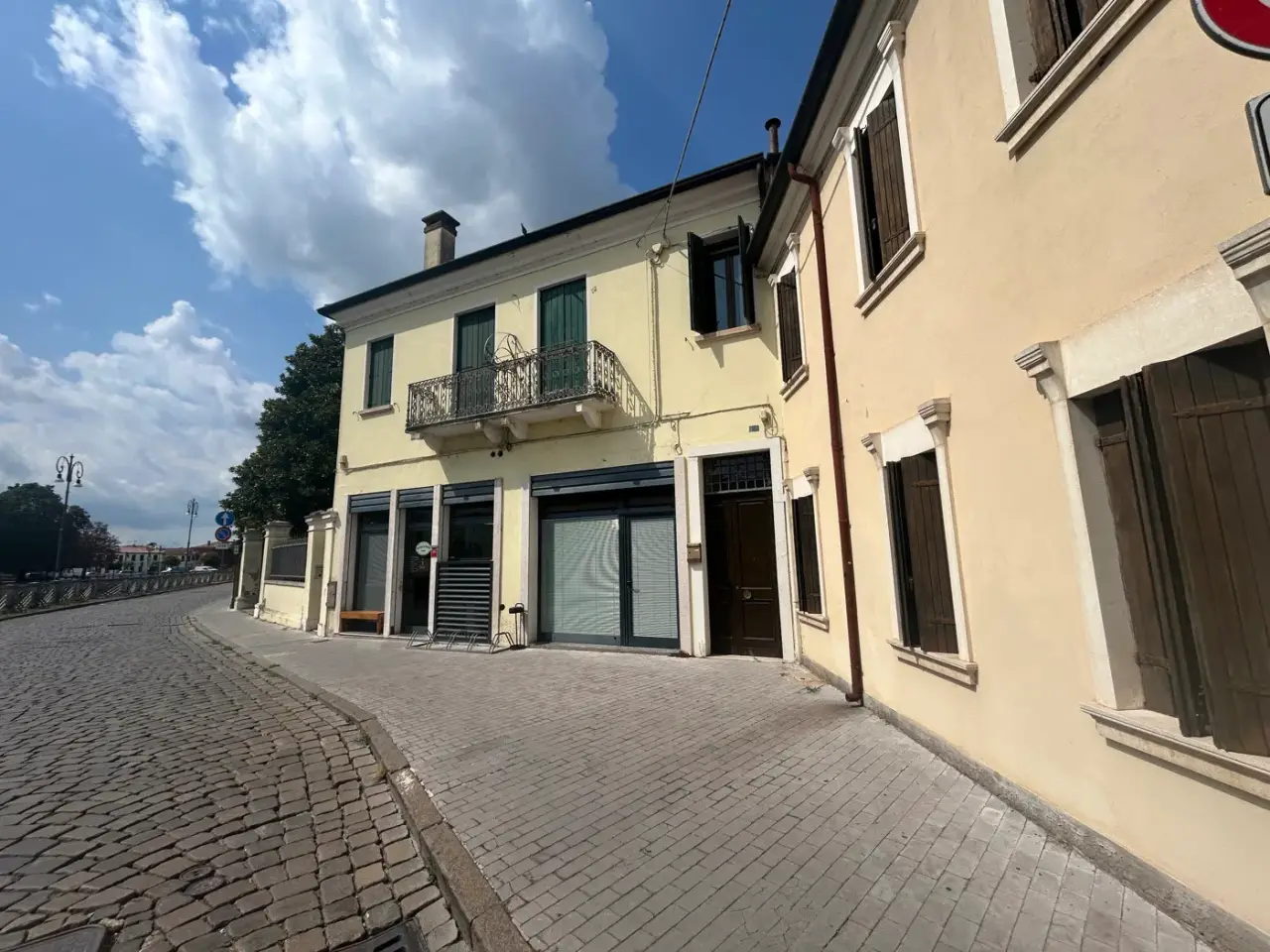 Palazzina commerciale in Adria Vicolo Preti, Adria, {3} - Foto 1