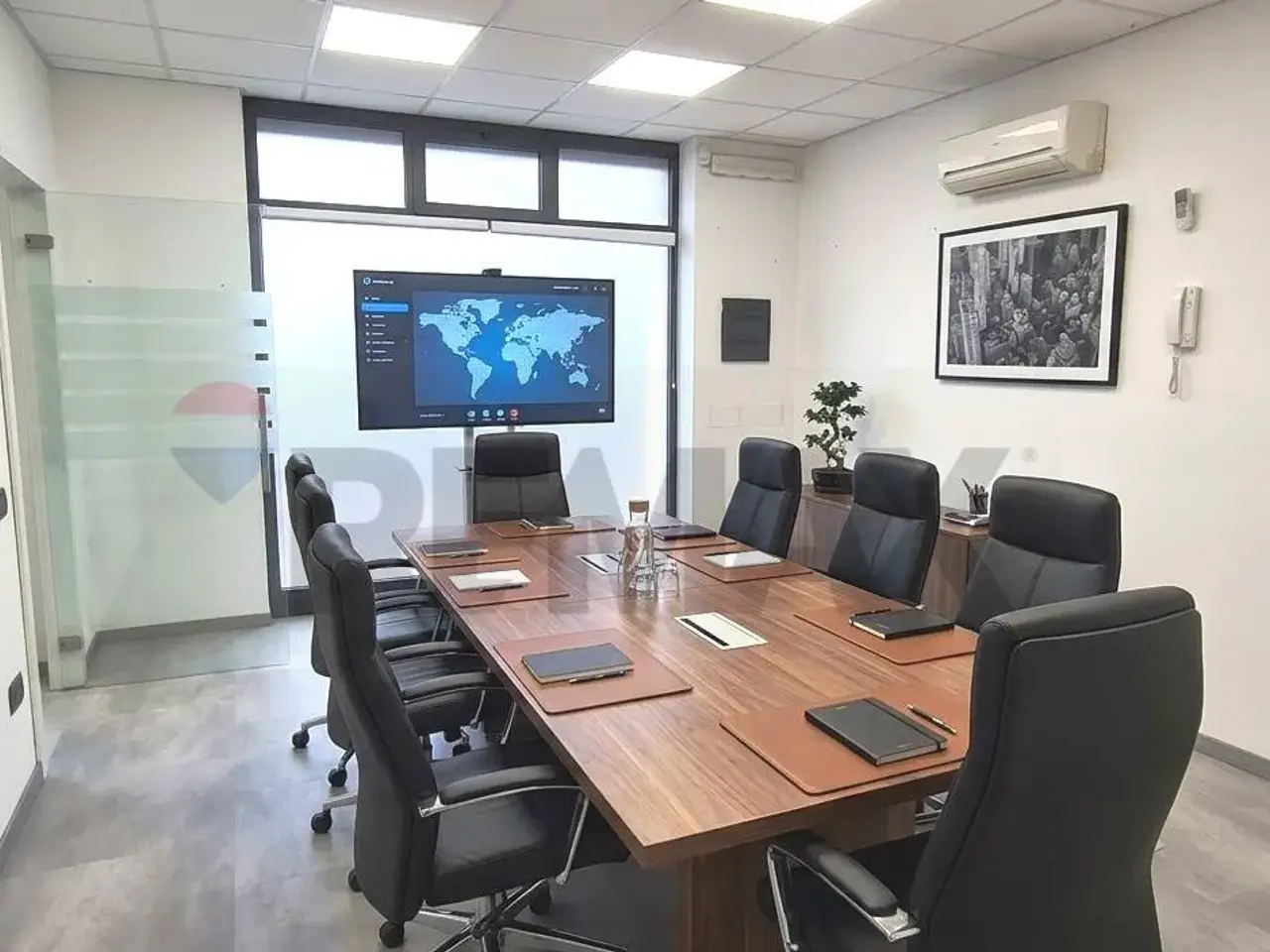 Negozio in Via Mandrolisai 23, Cagliari, {3} - Foto 2