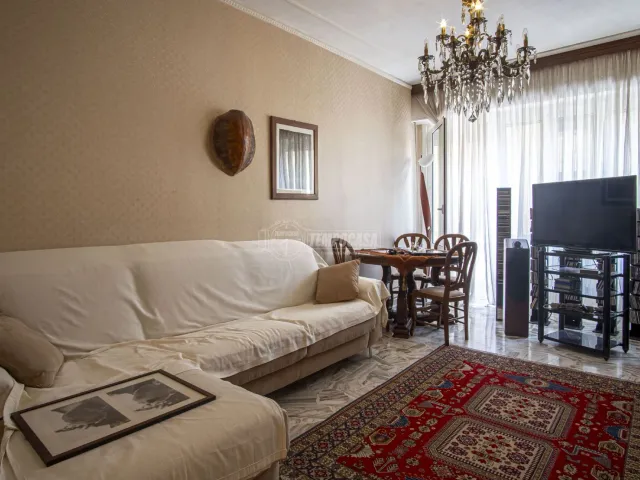 4-room flat in Via Cristoforo Colombo, Lavagna - Photo 1