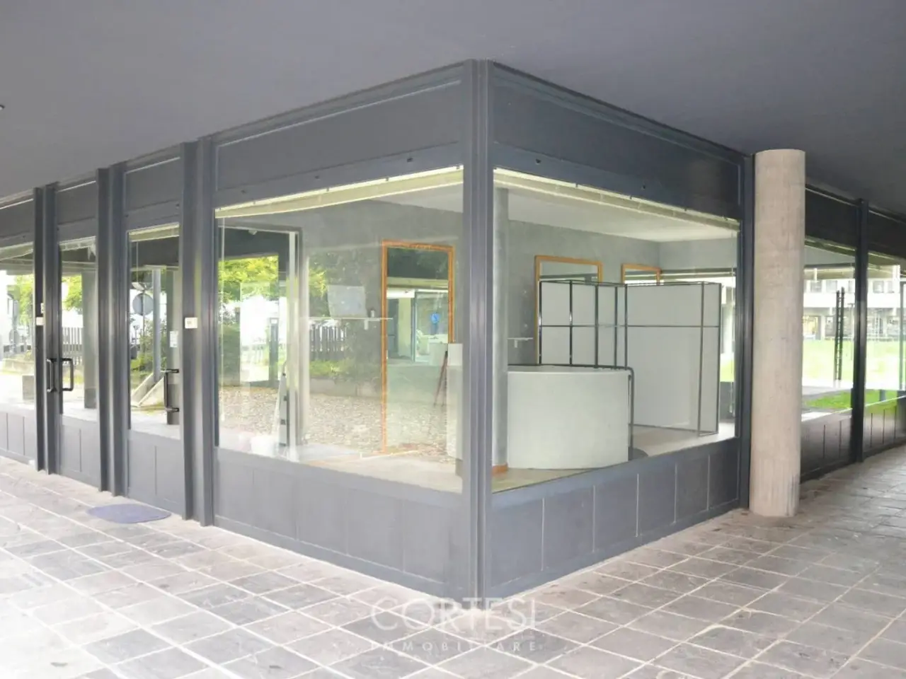 Locale commerciale in Via Antonio Locatelli 21/l, Trescore Balneario, Trescore Balneario, {3} - Foto 2