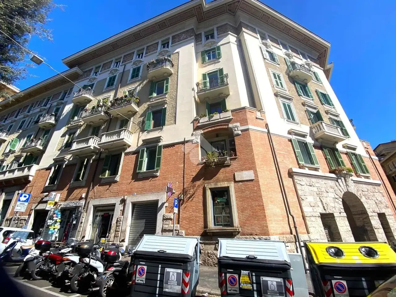 Negozio in Via Chiana 33, Roma, {3} - Foto 1