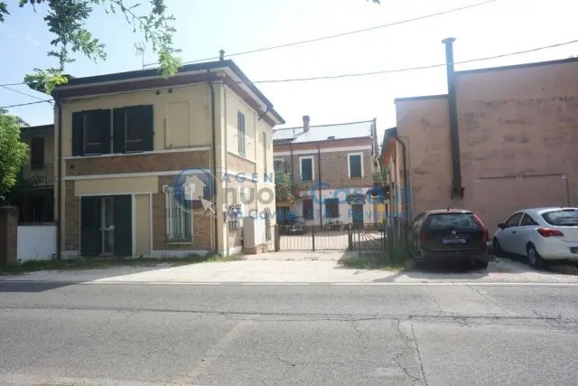 Terraced house in Via Petrosa 278, Ravenna - Photo 1