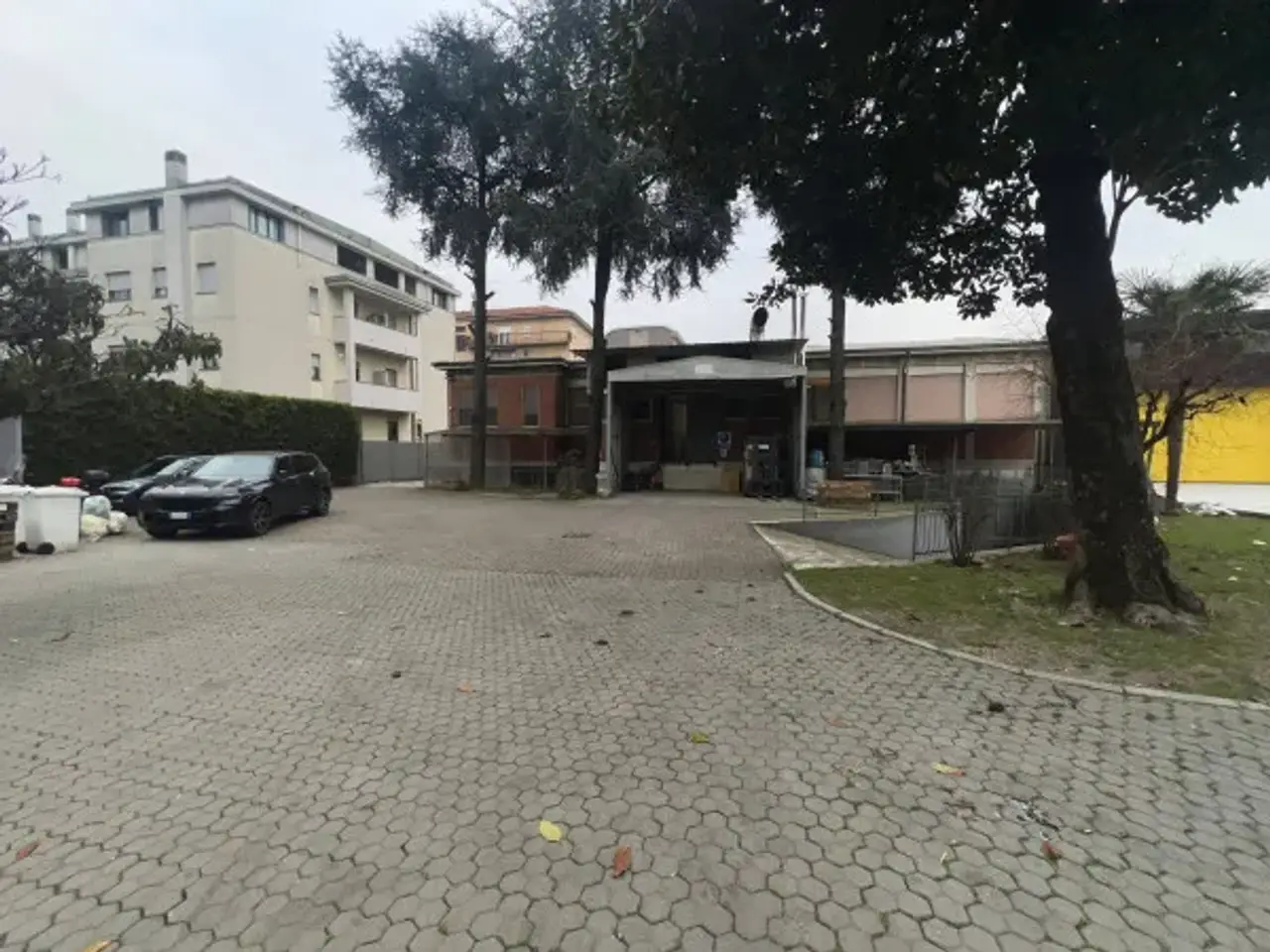 Capannone in , Cormano, {3} - Foto 1