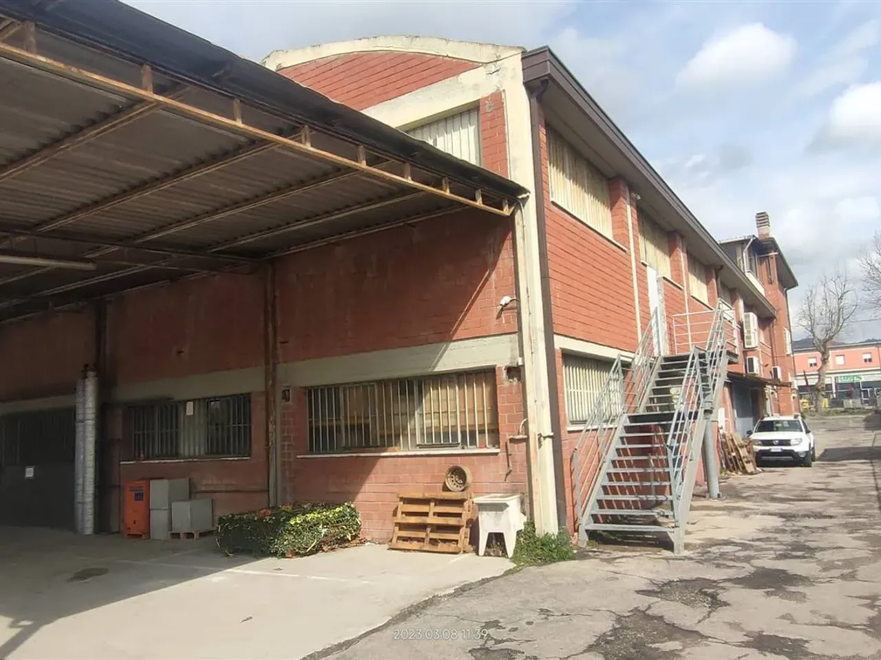 Locale commerciale in  Calenzano, Calenzano, {3} - Foto 1