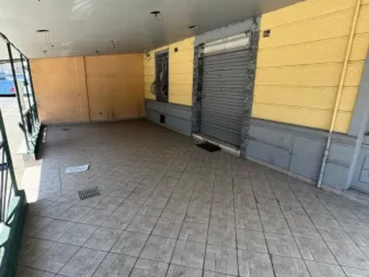 Negozio in Via Gaetano Amati 165/a, Venaria Reale, {3} - Foto 2