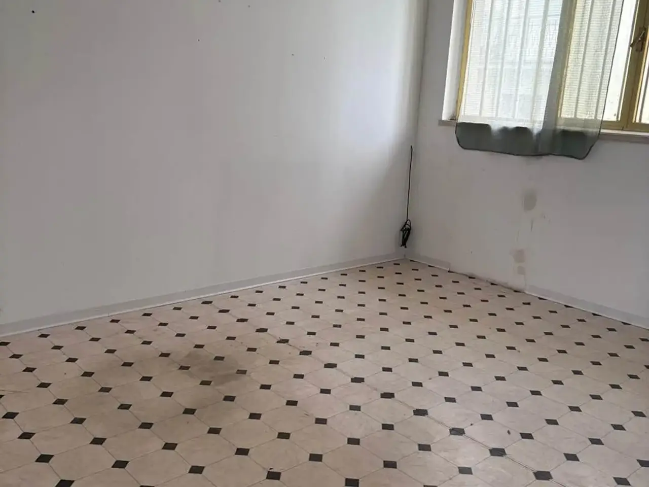 Magazzino in Via II Giugno, 33/a, Certaldo, Firenze, Certaldo, {3} - Foto 2