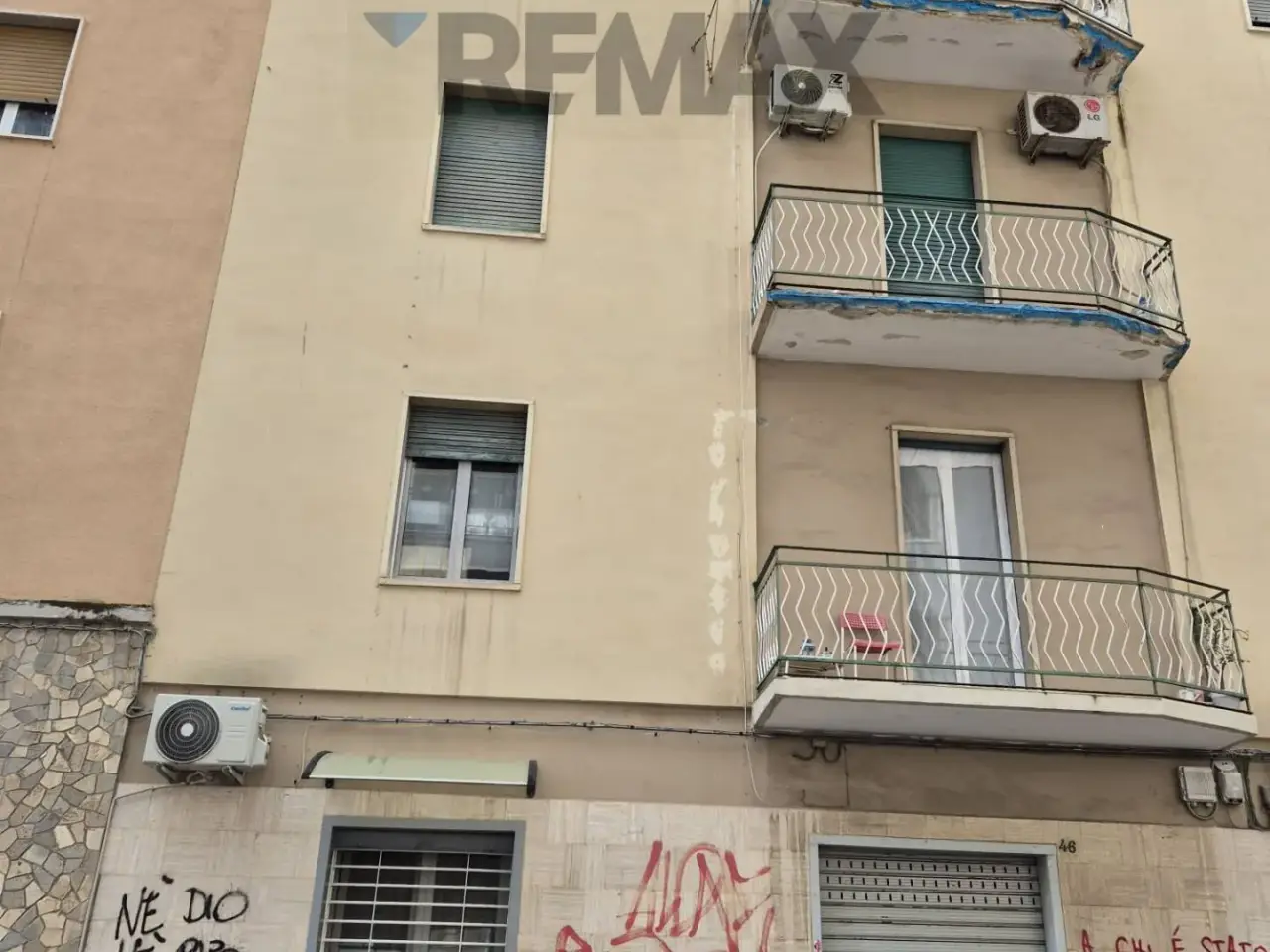 Negozio in Via Carnia 46, Bari, {3} - Foto 2