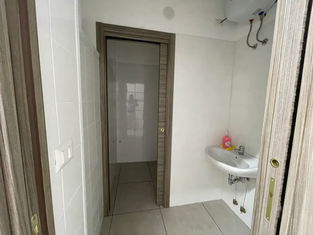 Palazzina commerciale in Via Nazionale Mili Marina 232, Messina, {3} - Foto 2