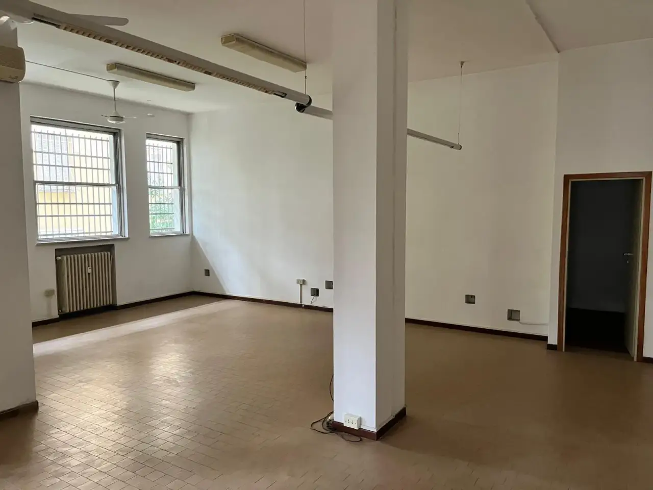 Ufficio in , Rimini, {3} - Foto 1