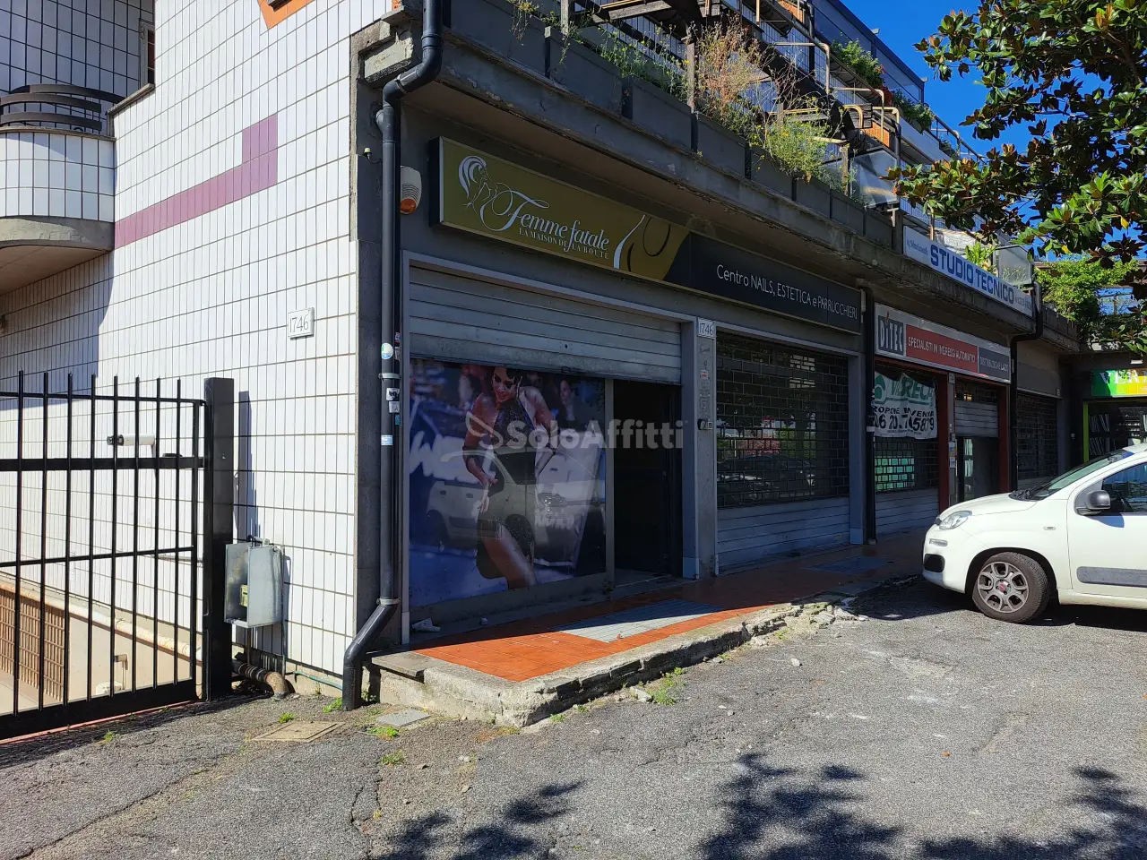 Negozio in Via Casilina 1746, Roma, {3} - Foto 2