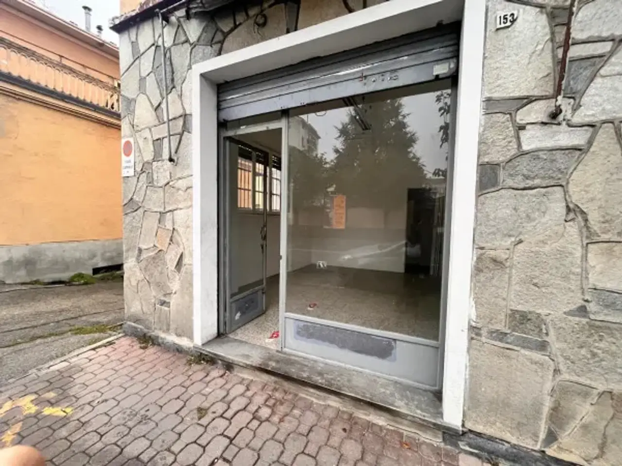 Negozio in Corso Giacomo Matteotti 153, Asti, {3} - Foto 1
