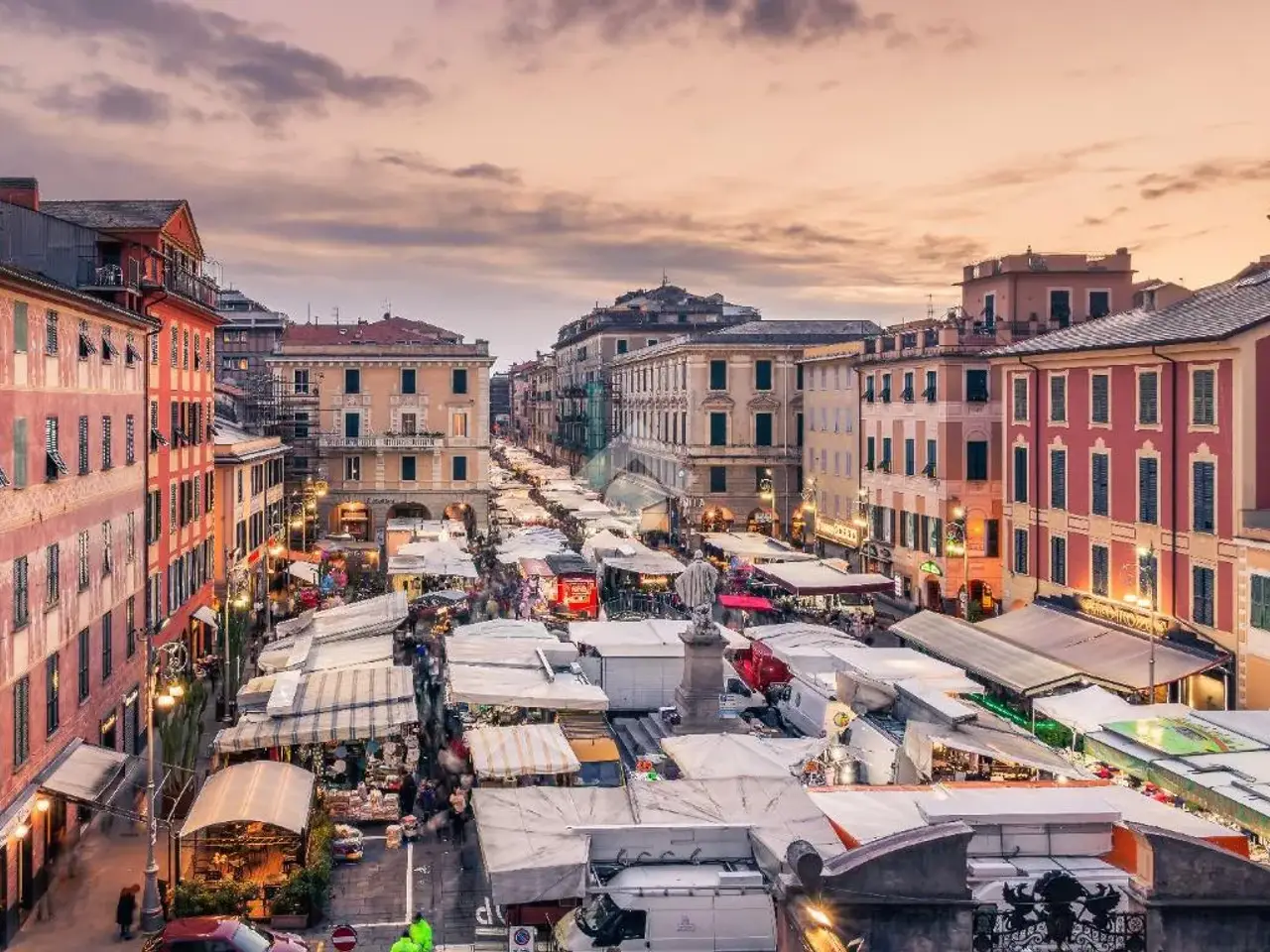 Negozio in Via Vittorio Veneto, Chiavari, {3} - Foto 1