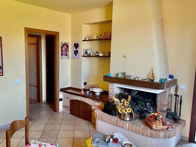 4-room flat in Via Gusci, Buggiano - Photo 1