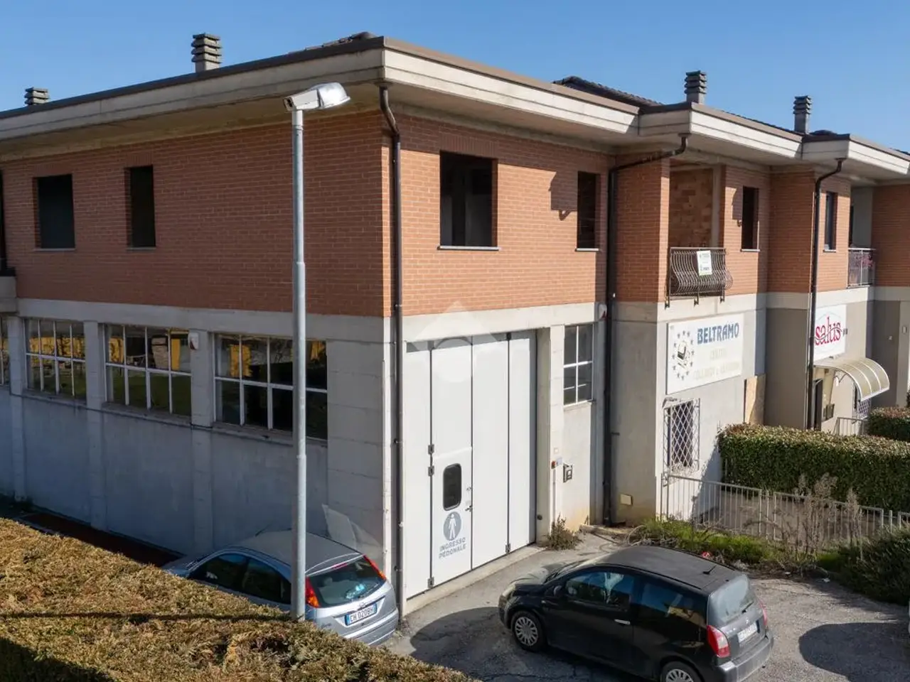 Negozio in Via Lagnasco 1, Saluzzo, {3} - Foto 1