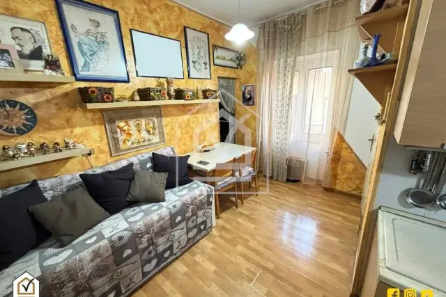 2-room flat in Via Virgilio, Triggiano - Photo 1