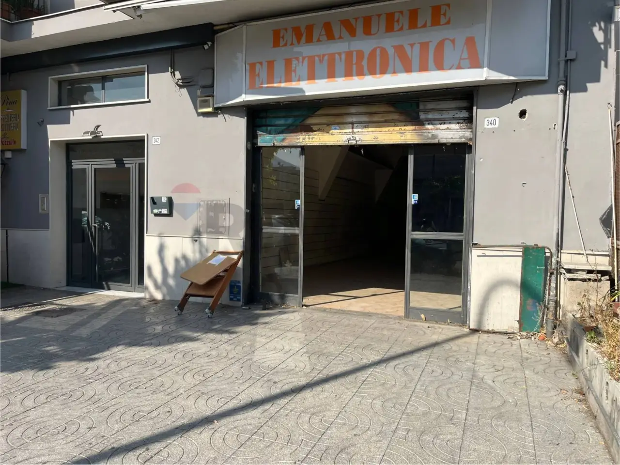 Negozio in Via Bartolo Longo 340, Napoli, {3} - Foto 2