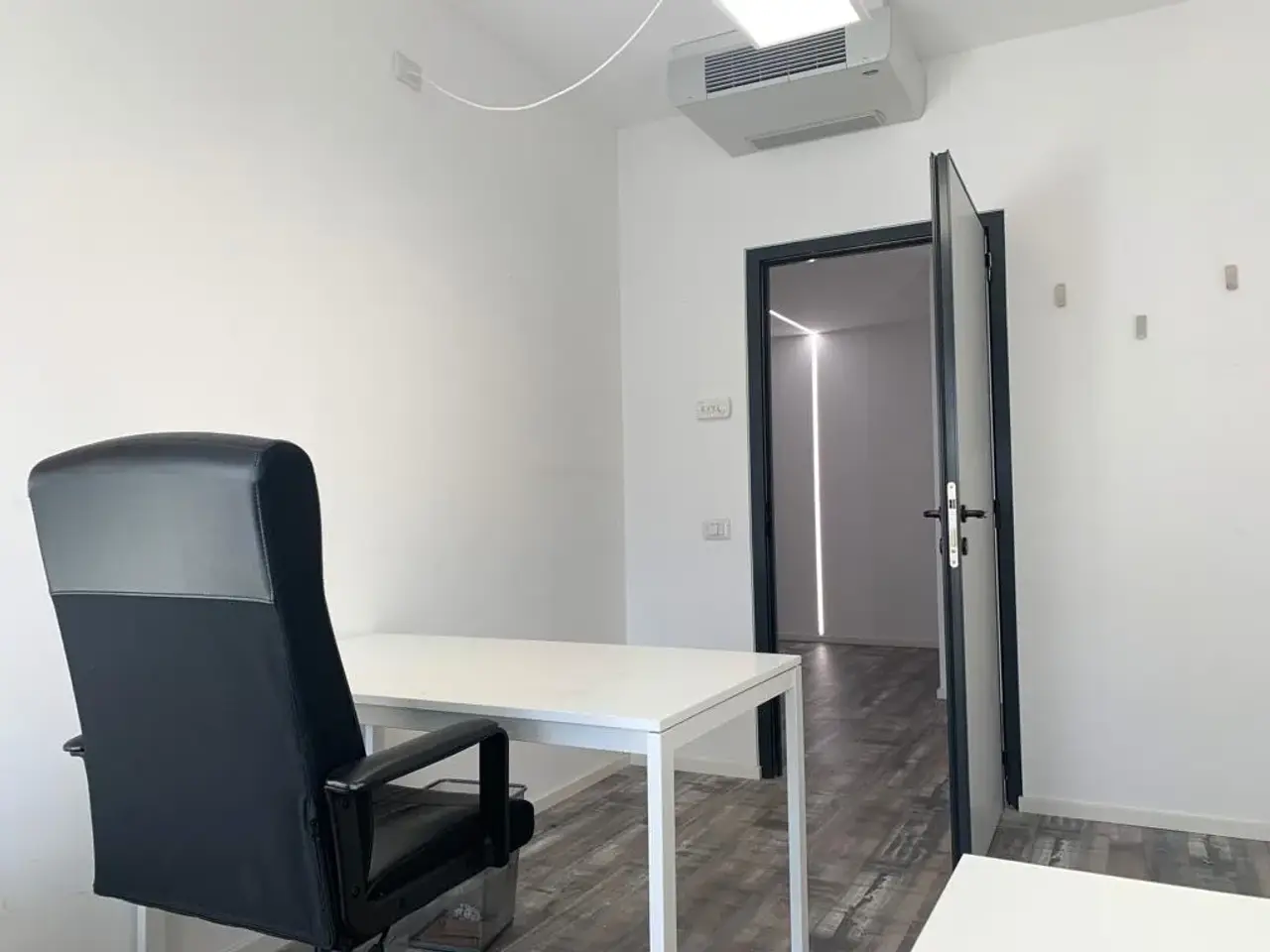 Ufficio in Via Zambra  11, Trento, {3} - Foto 1