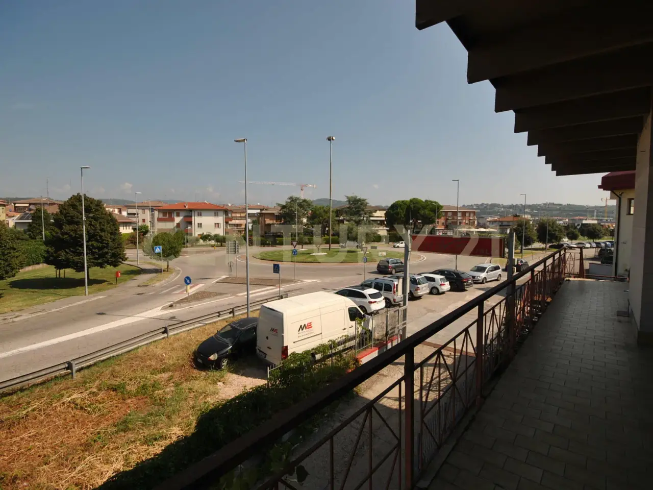 Ufficio in Via Vespucci Amerigo 15, San Martino Buon Albergo, {3} - Foto 1