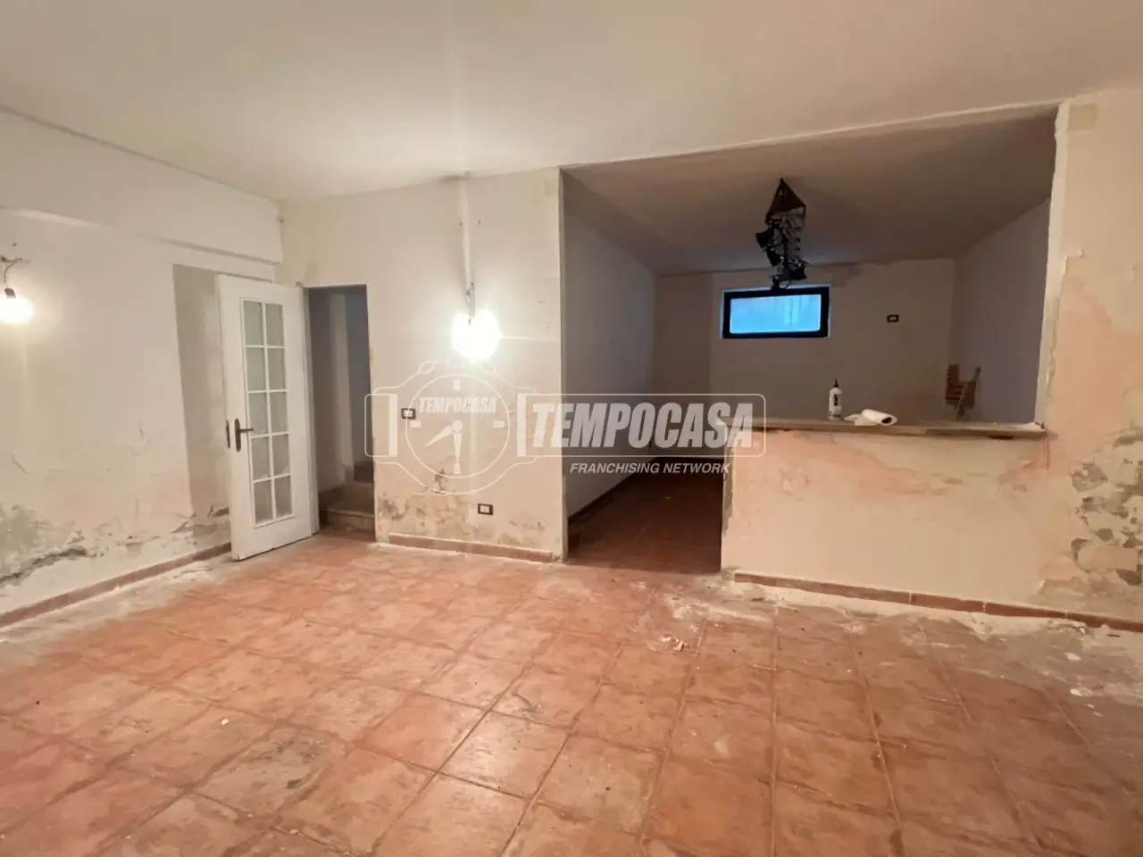 Magazzino in Via Eurialo, Napoli, {3} - Foto 2