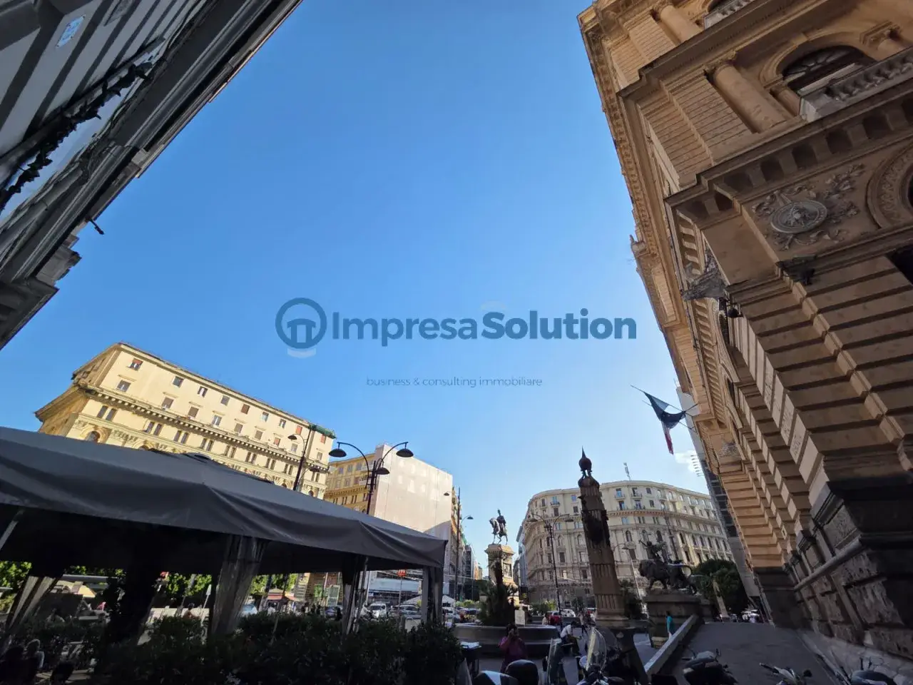 Magazzino in Piazza Giovanni Bovio, Napoli, {3} - Foto 2