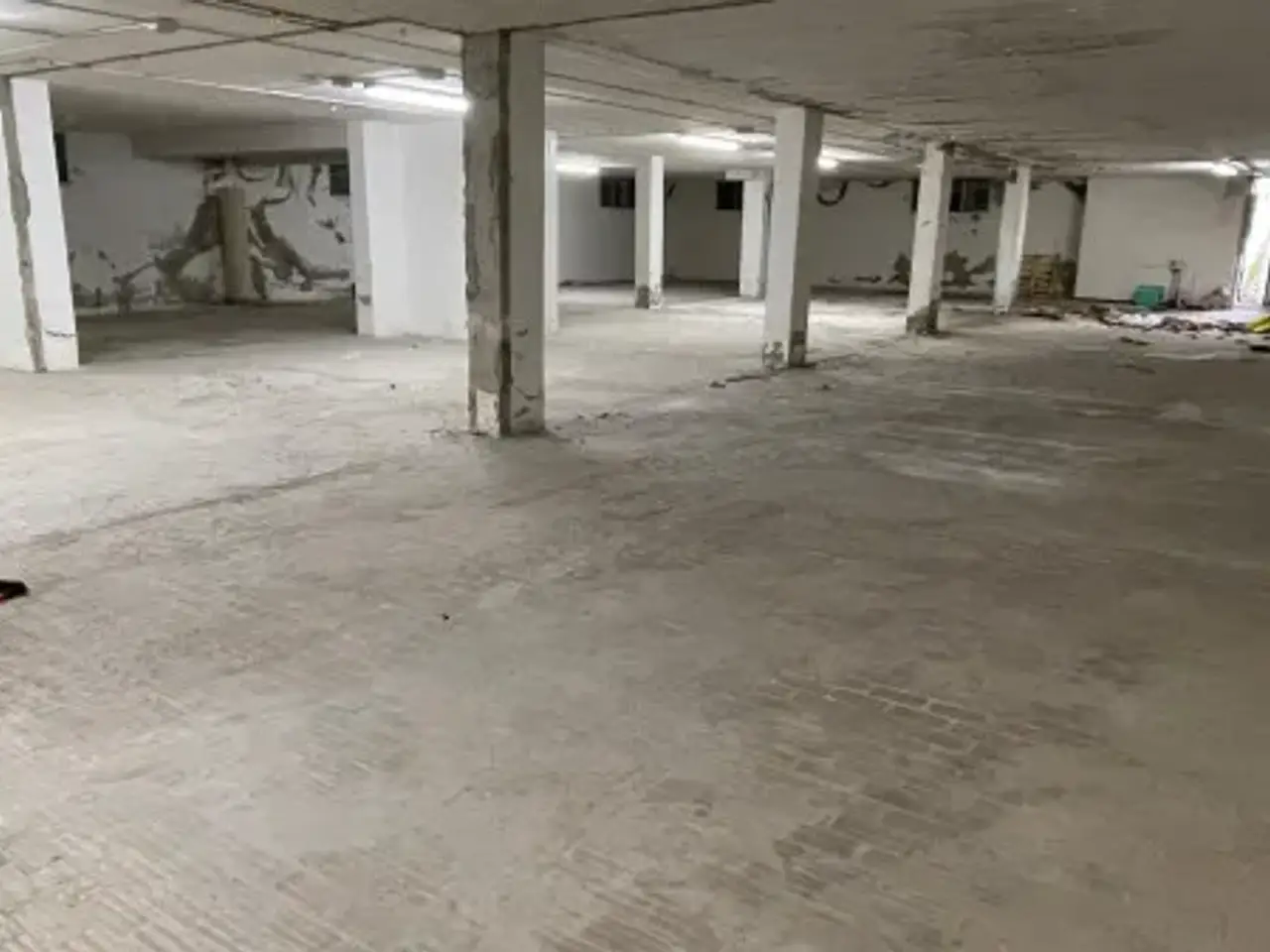 Magazzino in Via Giuseppe Garibaldi, Misano Adriatico, {3} - Foto 2