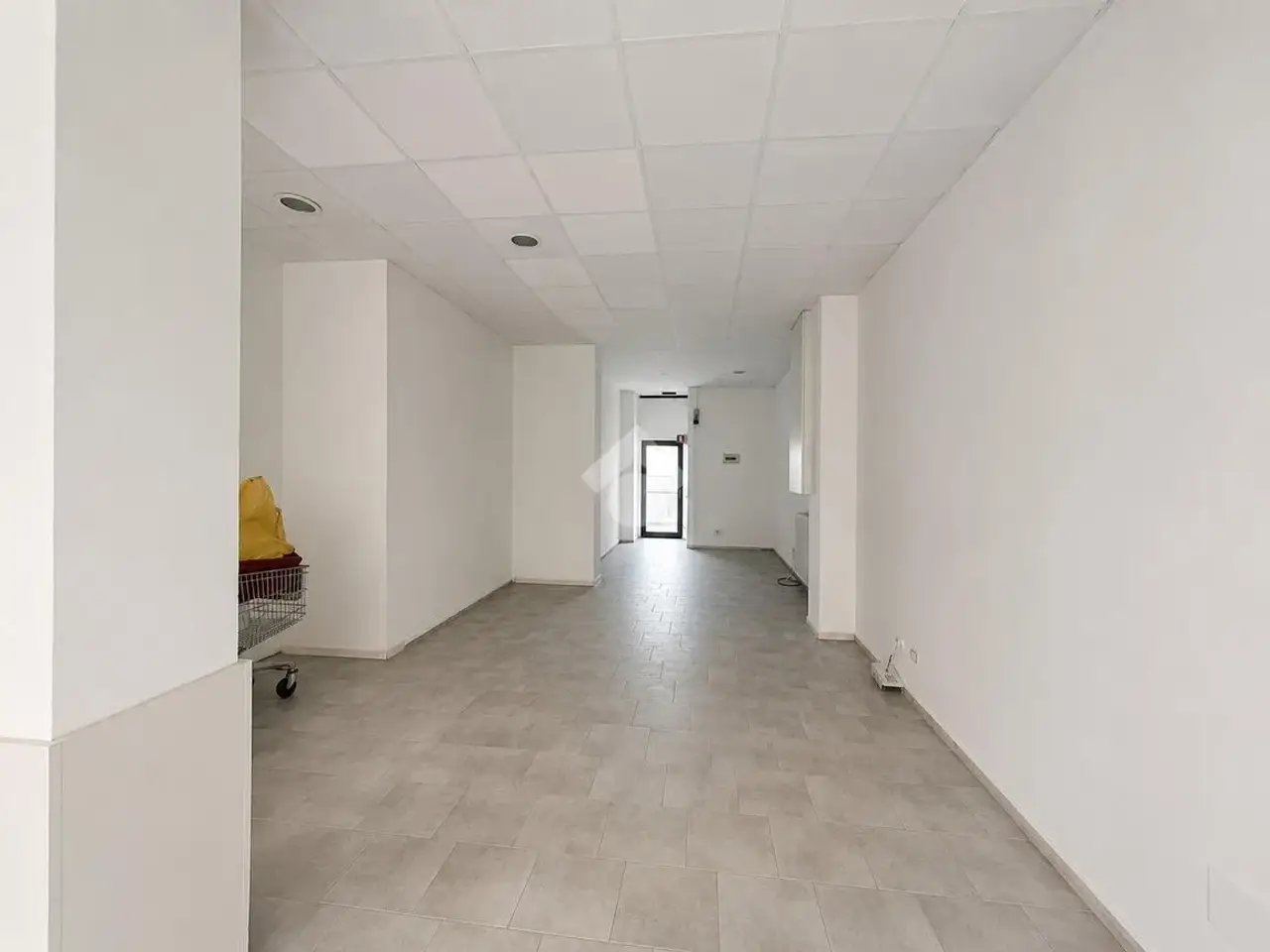 Negozio in Via Giotto 11, Correggio, {3} - Foto 2