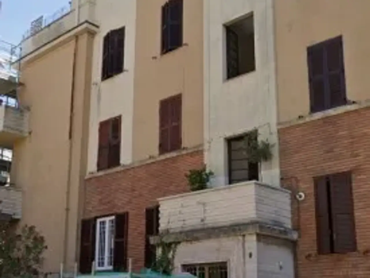 Locale commerciale in Via Ippolito Pindemonte, Roma, {3} - Foto 1