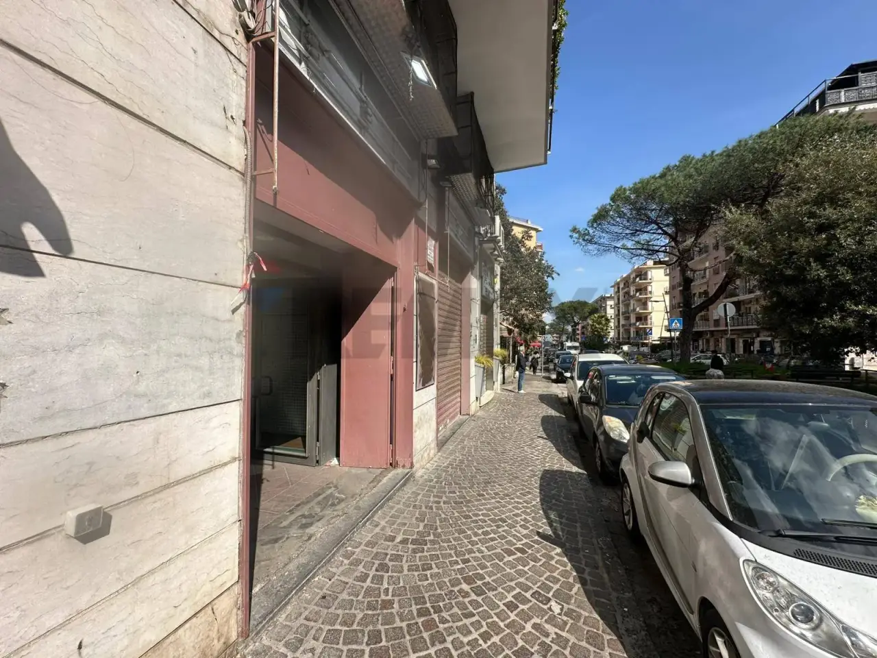 Negozio in Via Nicolardi 51, Napoli, {3} - Foto 2