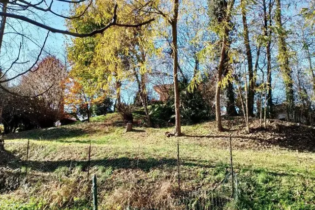 Terreno edificabile in Via dei Roncacci, Besozzo - Foto 1