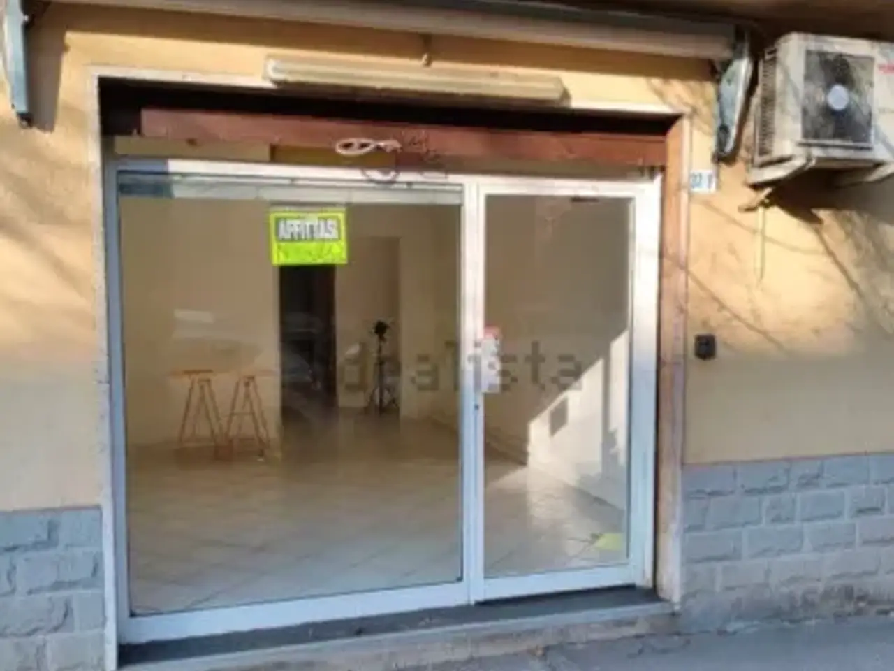 Negozio in Viale Alfredo Oriani 37f, Bologna, {3} - Foto 1
