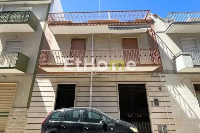 4-room flat in Via Mosca 48, Andria - Photo 1