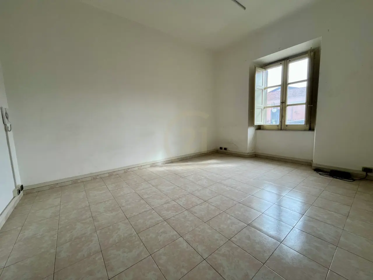 Ufficio in Via Duccio Galimberti 5a, Misterbianco, {3} - Foto 1