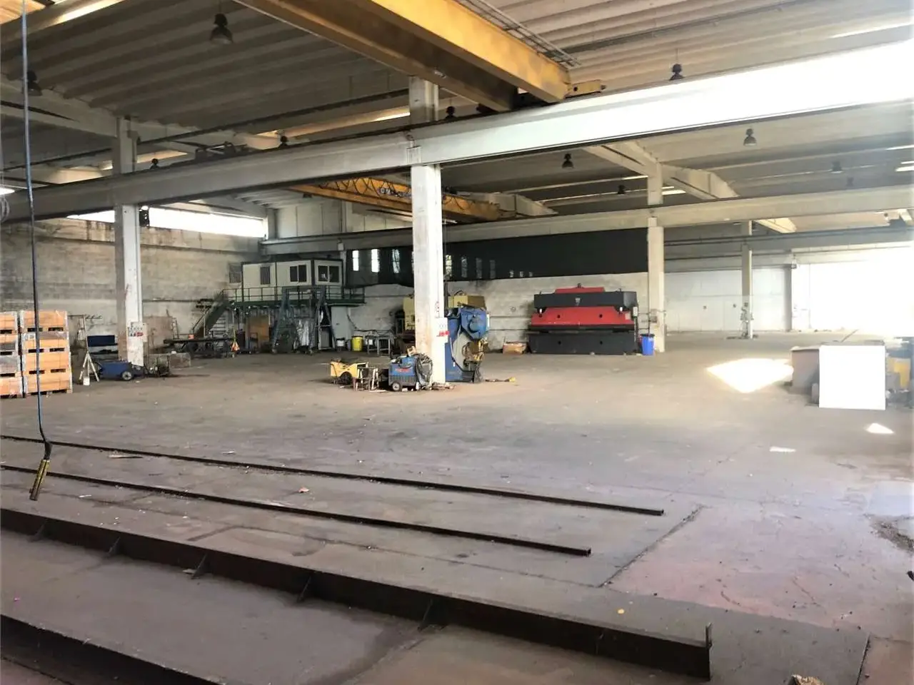 Fabbricato misto in Via E. Fermi, 24, 72100 Brindisi, Brindisi, {3} - Foto 2