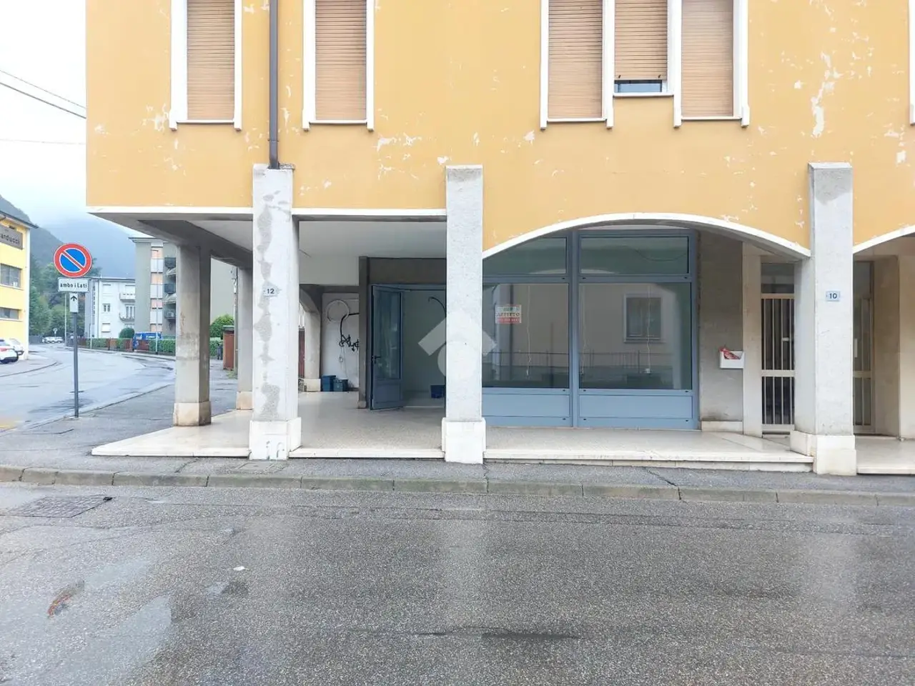 Negozio in Via Giosuè Carducci 12, Sarezzo, {3} - Foto 2