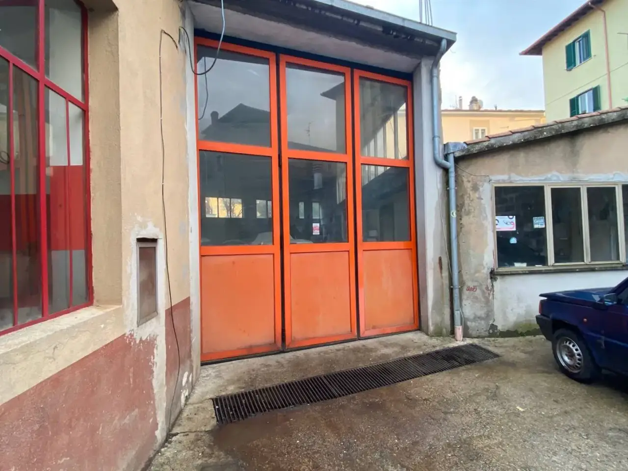 Locale commerciale in Via Zerbini Montefiascone, Montefiascone, {3} - Foto 2