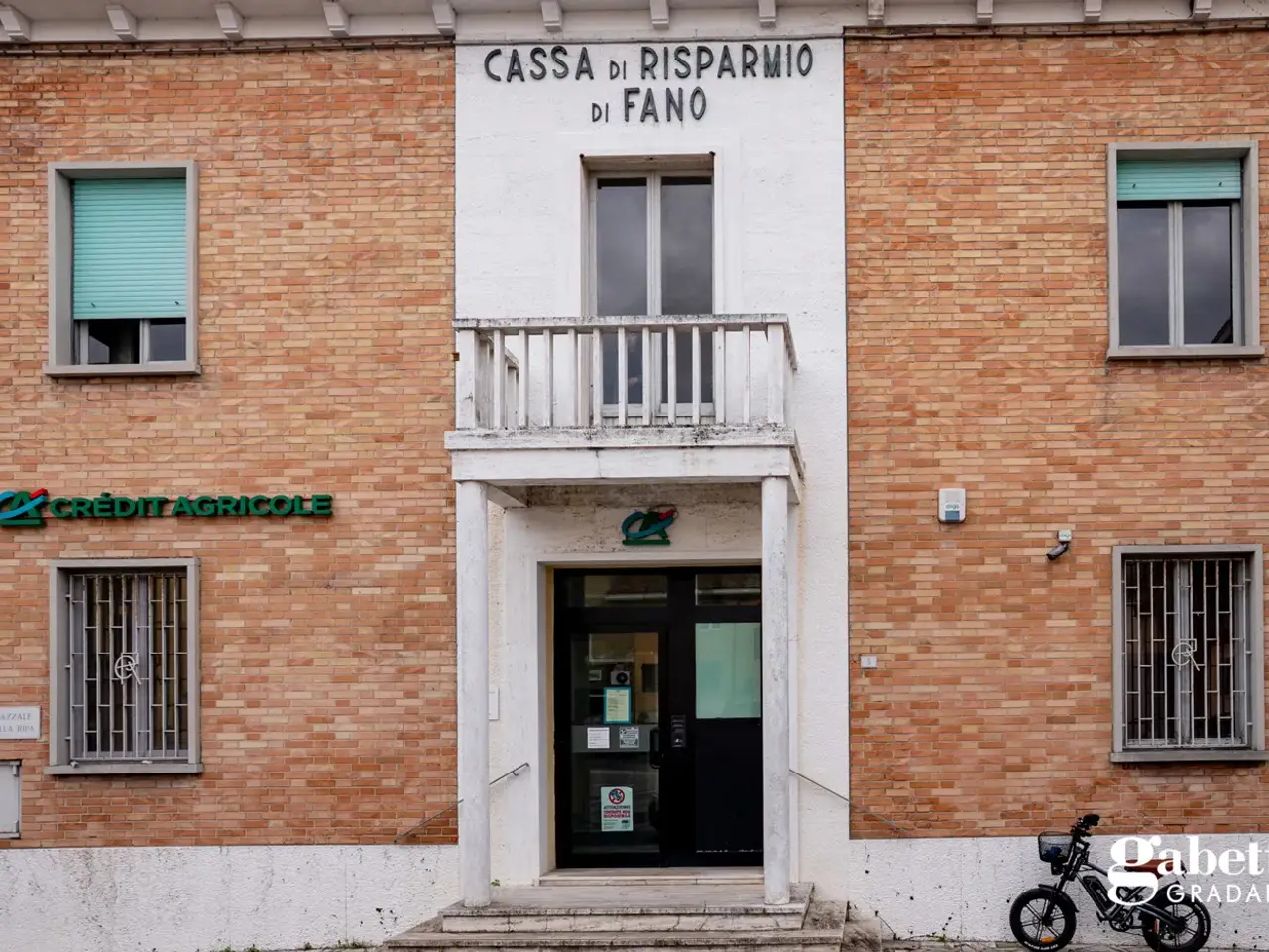 Ufficio in Piazzale della Ripa 5, Terre Roveresche, {3} - Foto 2