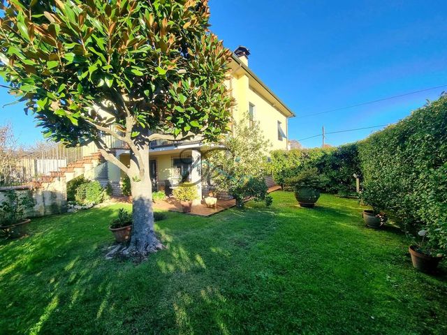 Single-family villa in Corte Beltempo 304, Lucca - Photo 1