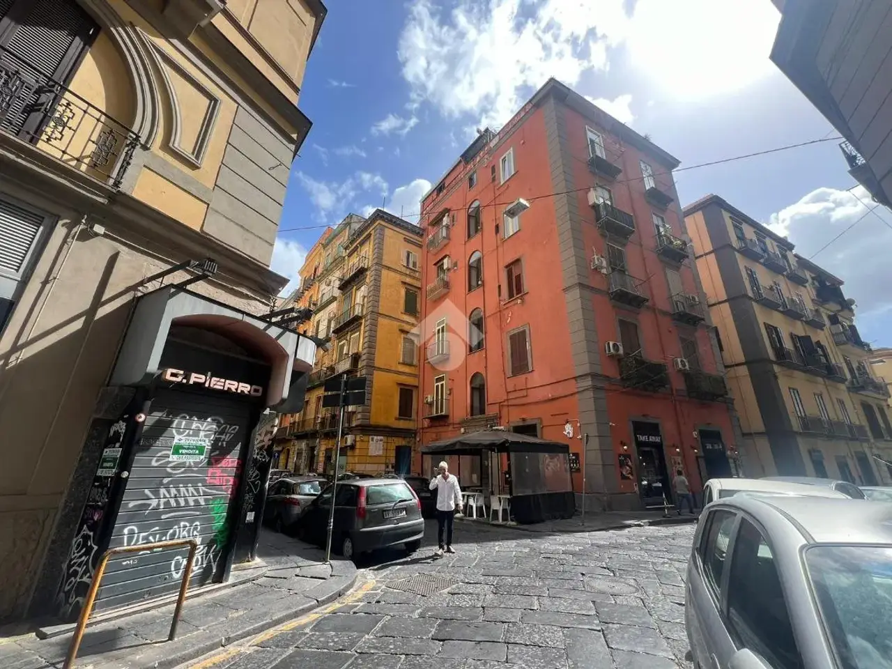 Negozio in Via Gregorio Mattei 1, Napoli, {3} - Foto 2