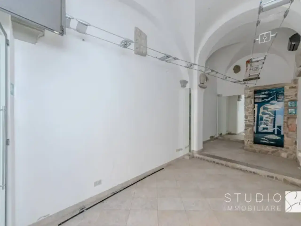 Negozio in Via Roma, Pistoia, {3} - Foto 1