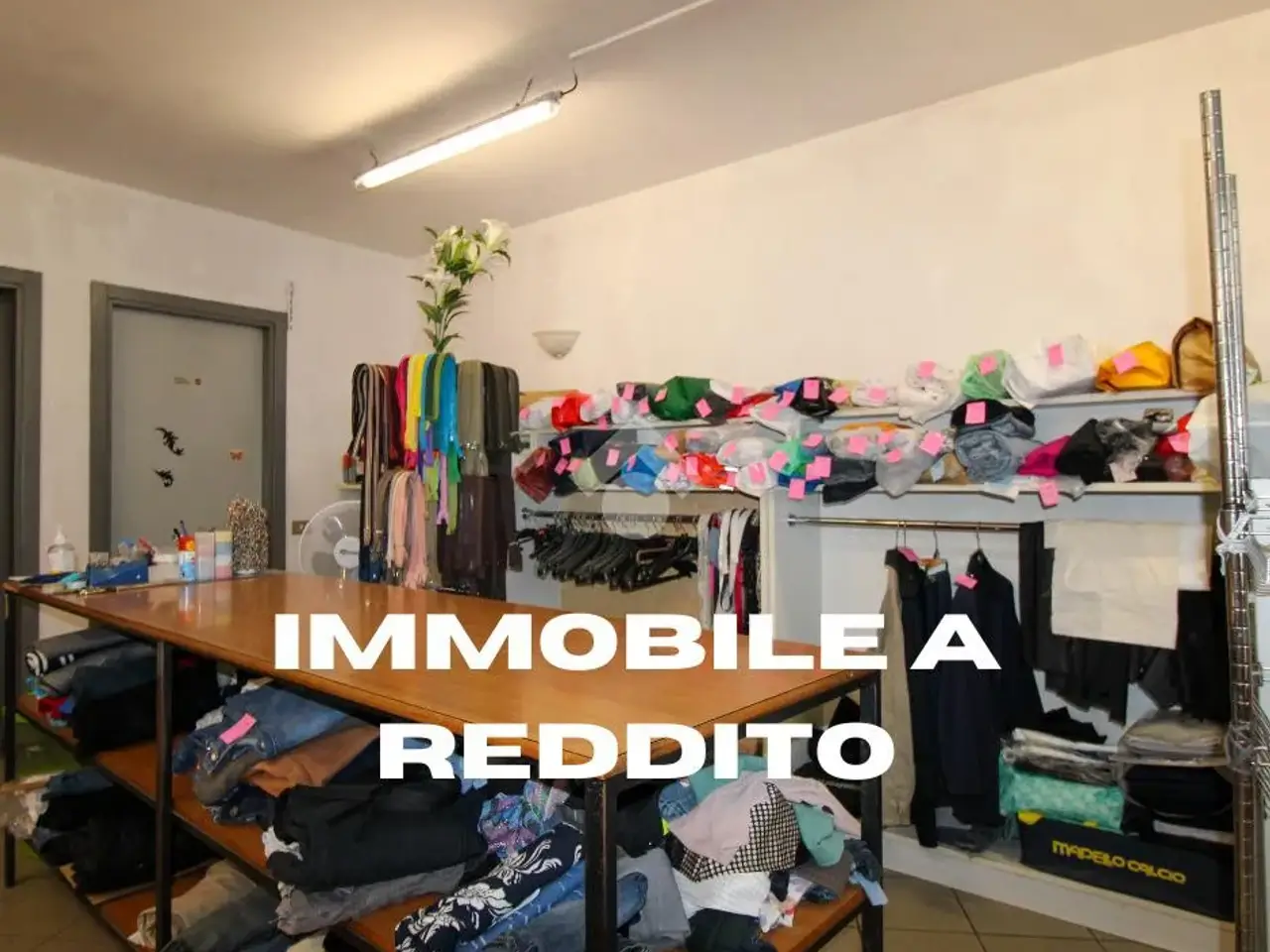 Ufficio in Via Luigi Piazzini 1, Ponte San Pietro, {3} - Foto 1