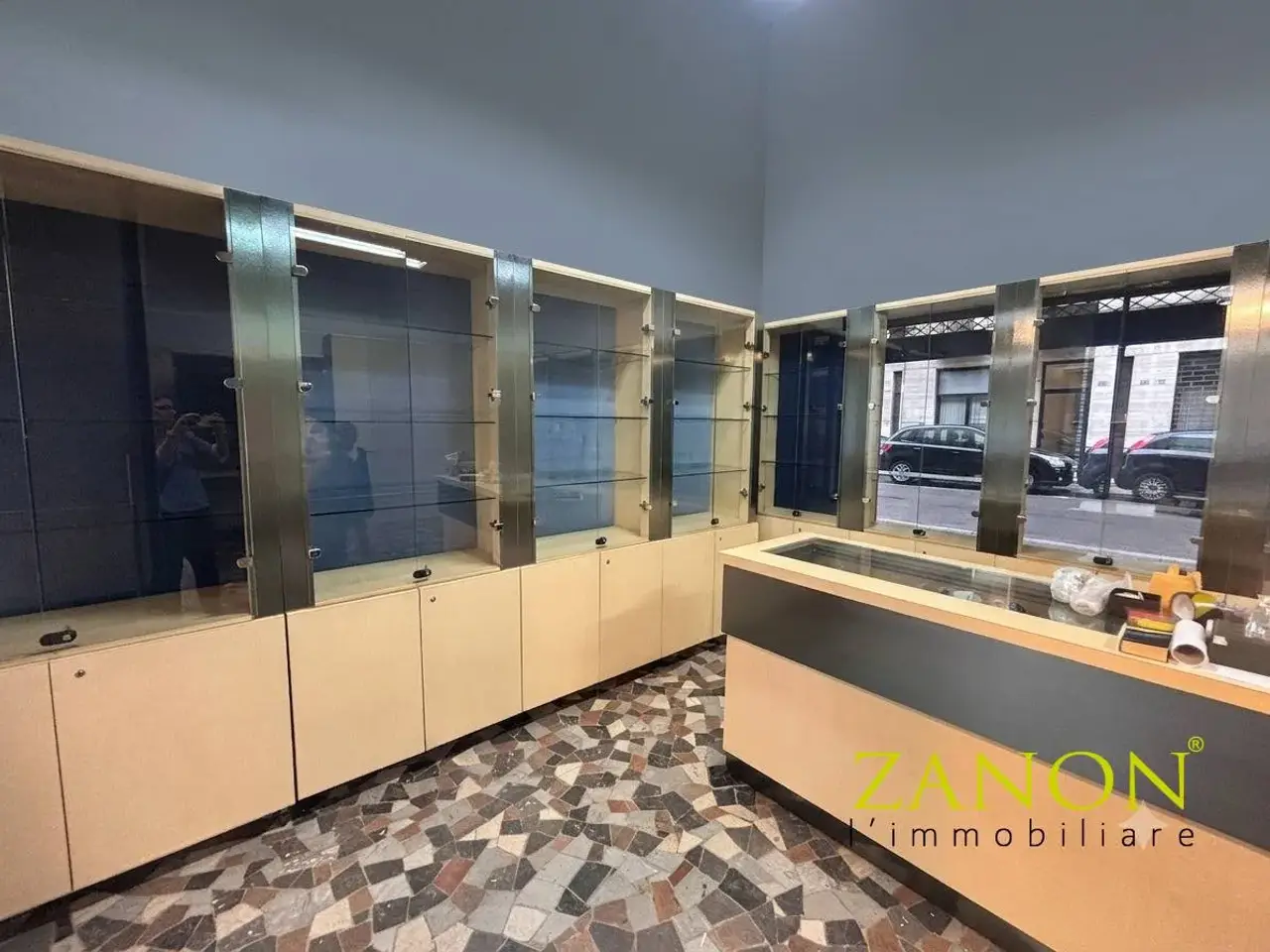 Negozio in Via Morelli 31, Gorizia, {3} - Foto 2