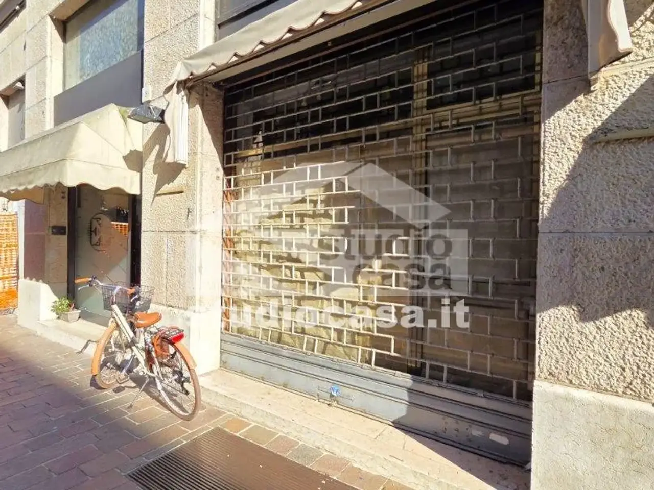 Negozio in Via Capitano del Popolo, Cremona, {3} - Foto 2