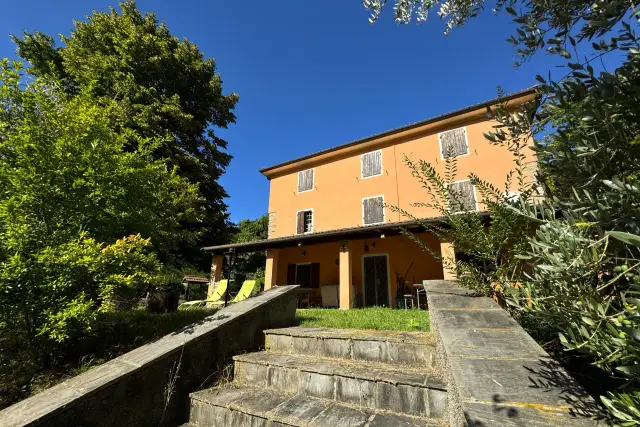 Detached house in Strada Vicinale di Gavigno, Cantagallo - Photo 1