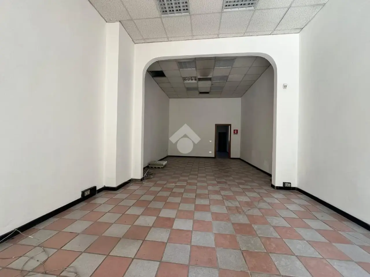 Negozio in Via Frosini 11, Pistoia, {3} - Foto 1