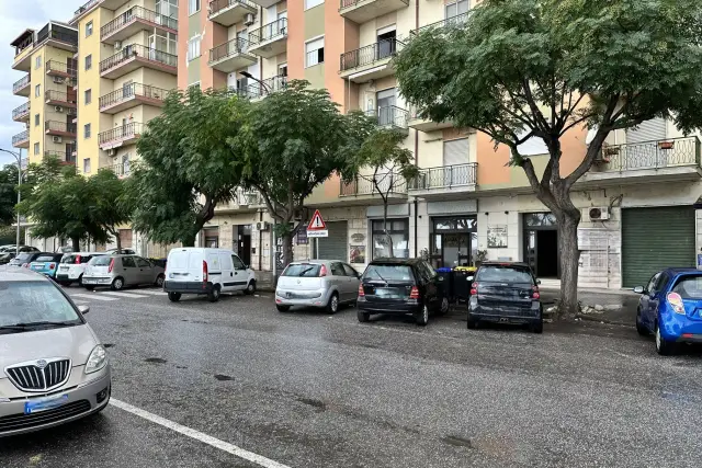 Geschäft in Via Stefano Lungomare 55, Catanzaro - Foto 1