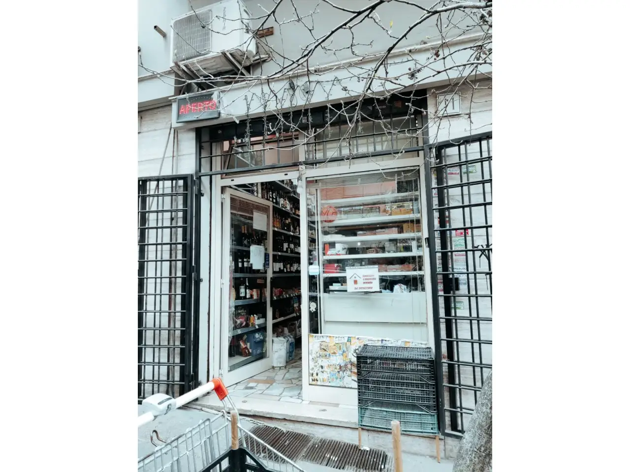 Negozio in Via Alessandro Luzio 11, Roma, {3} - Foto 1