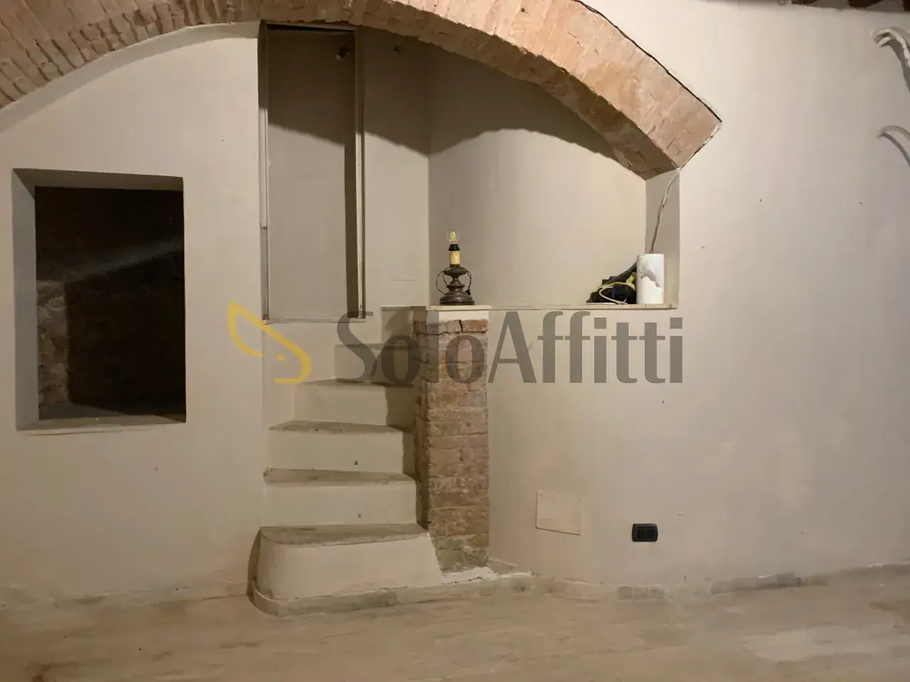Negozio in Via del Cavalletto, Siena, {3} - Foto 2